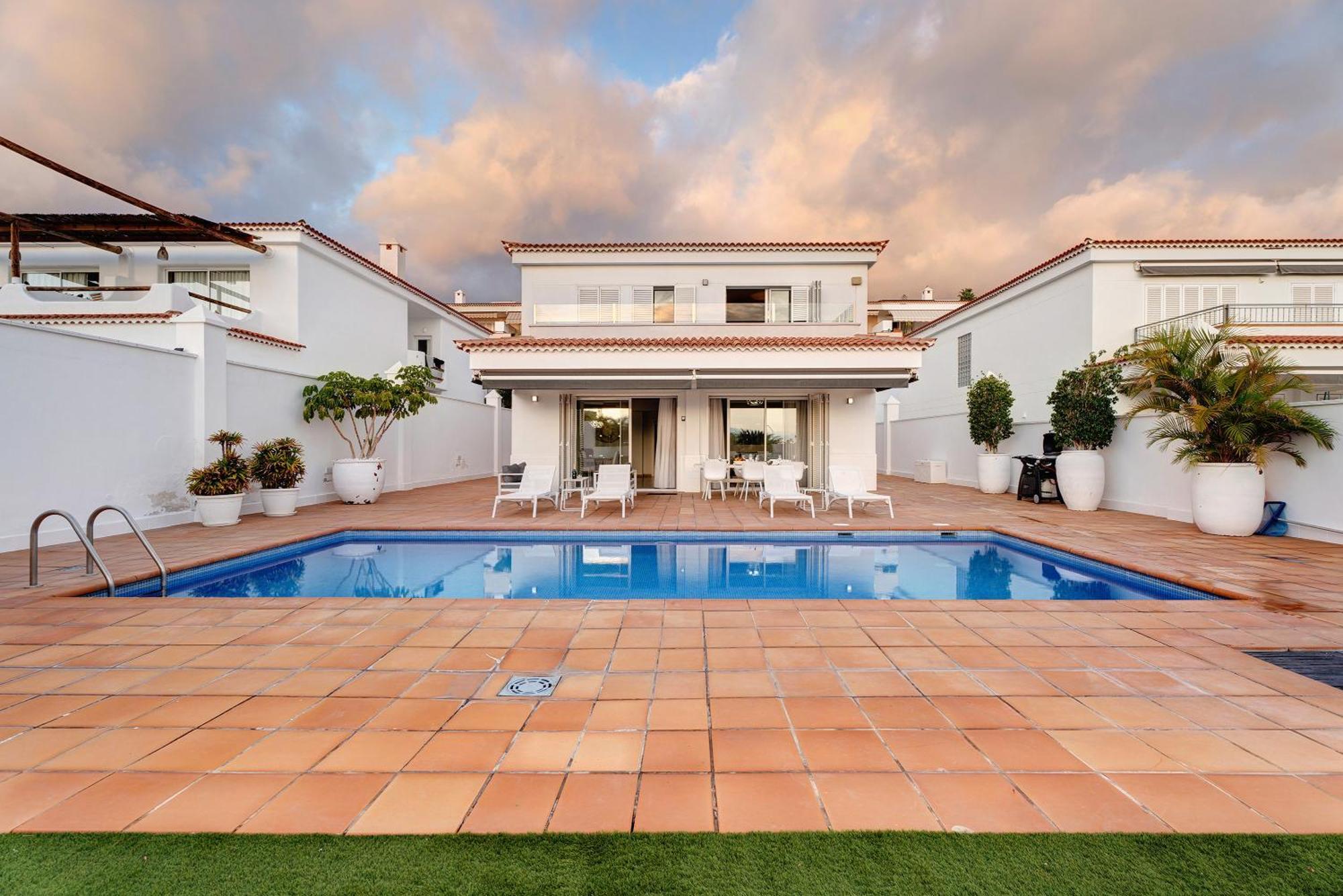 Espectacular Villa Aurora By Paramount Holidays ปัวร์โตเดซานตีอาโก ภายนอก รูปภาพ
