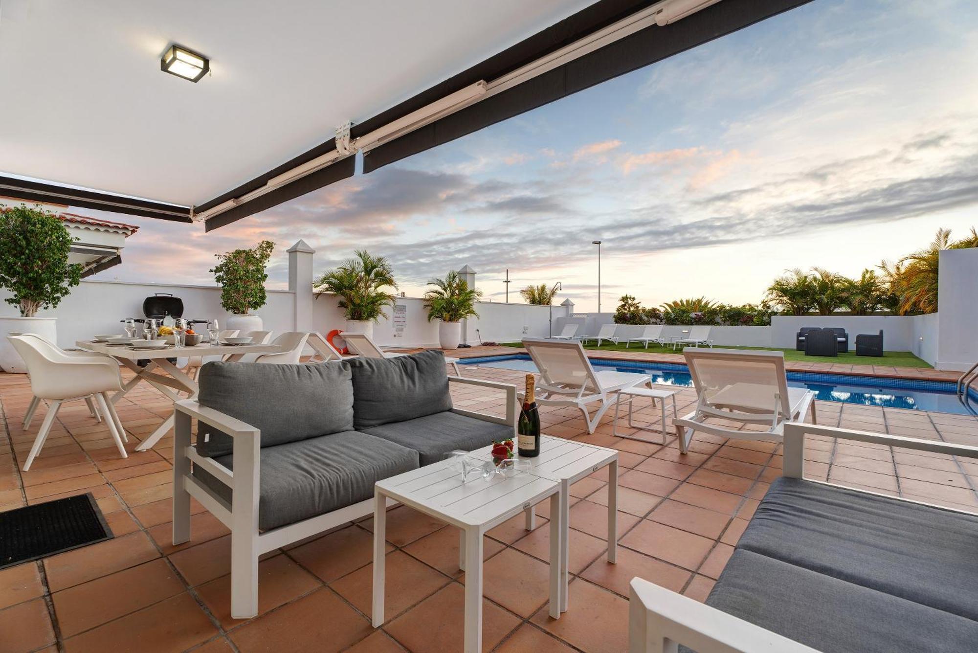 Espectacular Villa Aurora By Paramount Holidays ปัวร์โตเดซานตีอาโก ภายนอก รูปภาพ